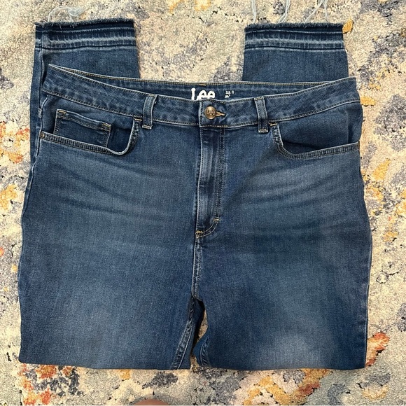 Lee Heritage Slim Fit Skinny Hi-Rise Blue Jeans - Picture 3 of 5